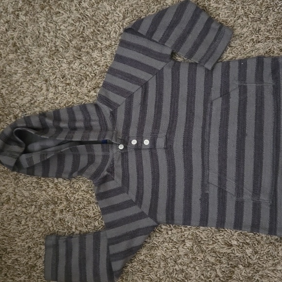 Boys 2t Mixed Bundle - Picture 6 of 10